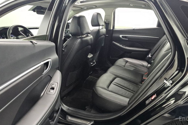 2022 Hyundai Sonata с пробегом 65 594 км