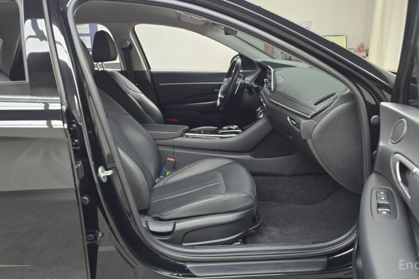 2022 Hyundai Sonata с пробегом 56 704 км