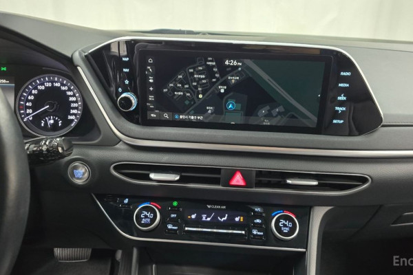 2022 Hyundai Sonata с пробегом 56 704 км