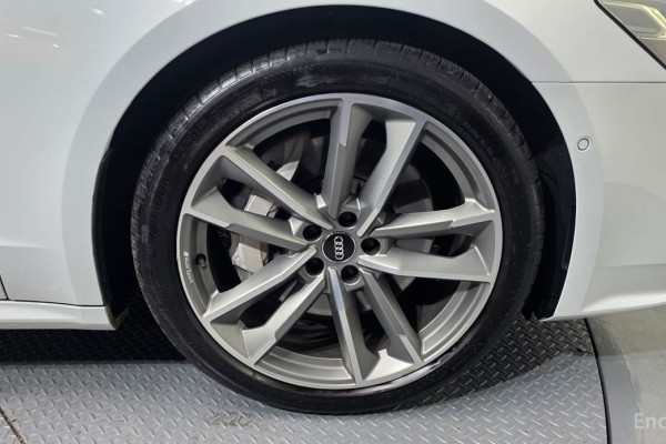 2021 Audi A7 с пробегом 49 130 км