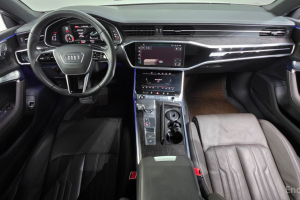 2021 Audi A7 с пробегом 49 130 км