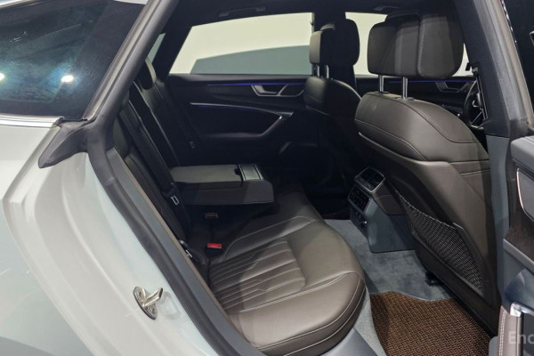 2021 Audi A7 с пробегом 49 130 км