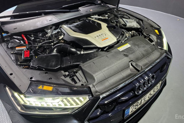 2020 Audi A7 с пробегом 76 595 км