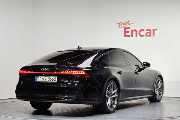 2021 Audi A7 с пробегом 104 630 км