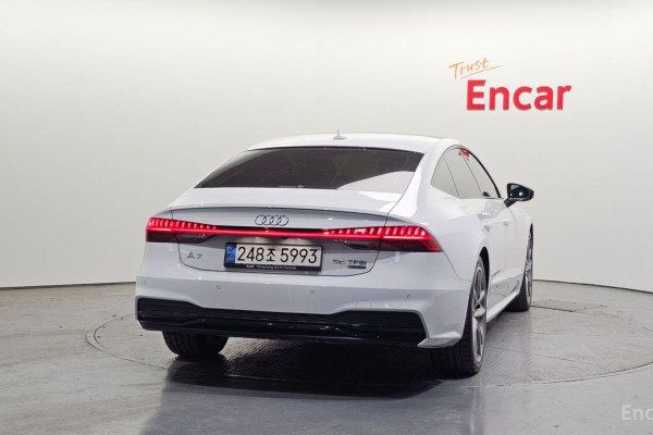2022 Audi A7 с пробегом 76 532 км