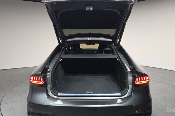 2020 Audi A7 с пробегом 52 743 км