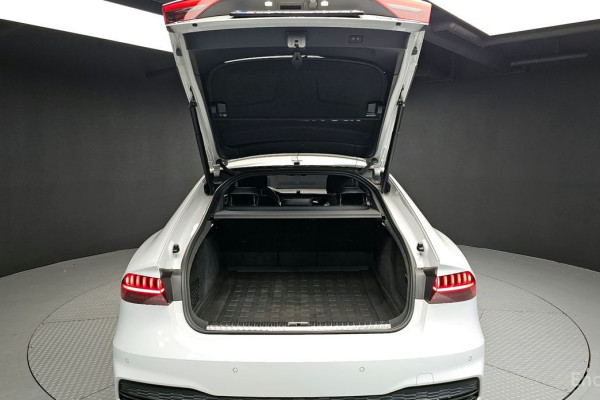 2023 Audi A7 с пробегом 27 569 км