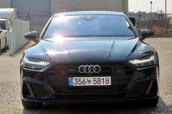 2022 Audi A7 с пробегом 41 000 км