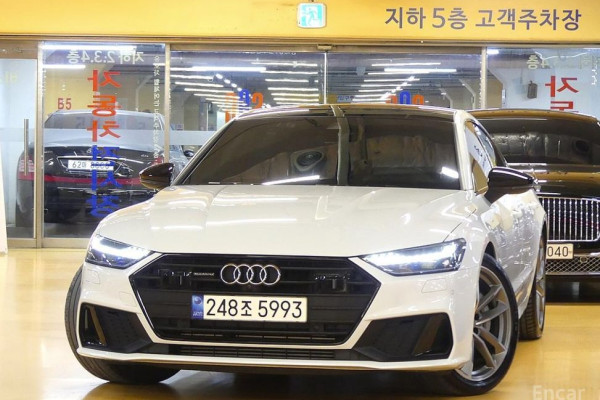 2022 Audi A7 с пробегом 76 531 км