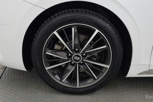 2022 Hyundai Grandeur с пробегом 102 760 км