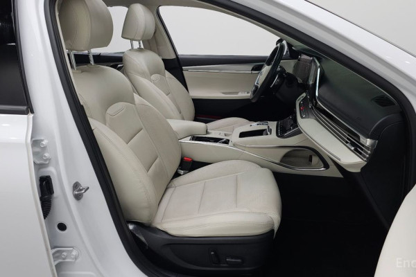 2022 Hyundai Grandeur с пробегом 102 760 км