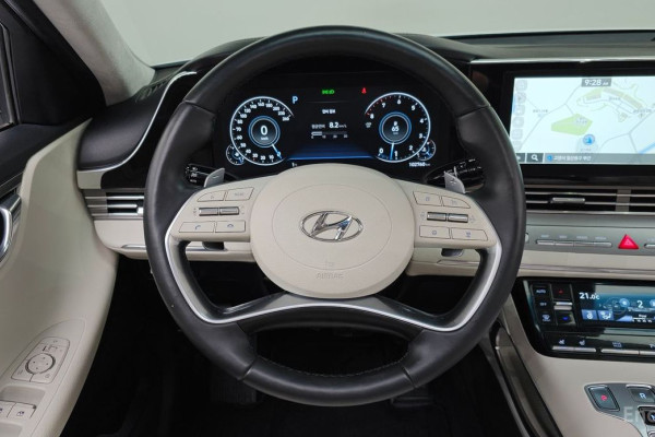 2022 Hyundai Grandeur с пробегом 102 760 км