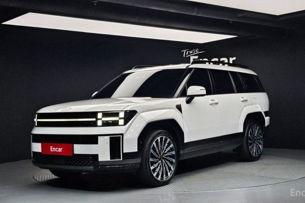 2023 Hyundai Santa Fe с пробегом 18 936 км