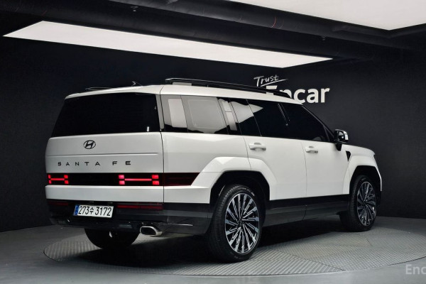 2023 Hyundai Santa Fe с пробегом 18 936 км