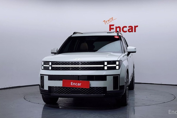 2024 Hyundai Santa Fe с пробегом 24 680 км