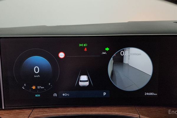 2024 Hyundai Santa Fe с пробегом 24 680 км