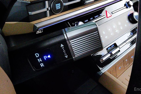 2024 Hyundai Santa Fe с пробегом 24 680 км