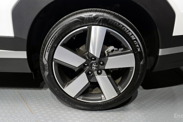 2024 Hyundai Santa Fe с пробегом 29 343 км