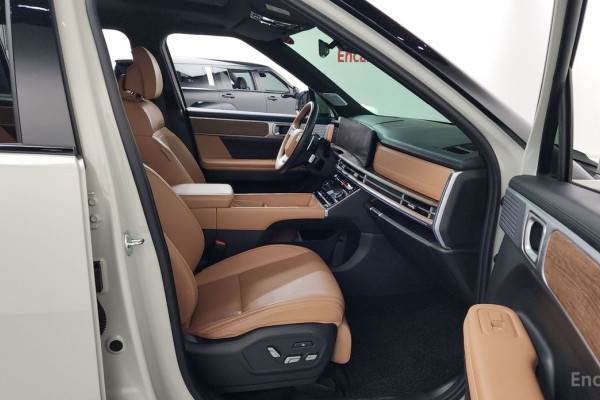 2024 Hyundai Santa Fe с пробегом 24 680 км