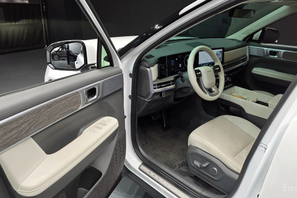 2024 Hyundai Santa Fe с пробегом 29 343 км