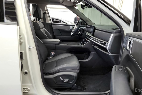 2024 Hyundai Santa Fe с пробегом 22 989 км