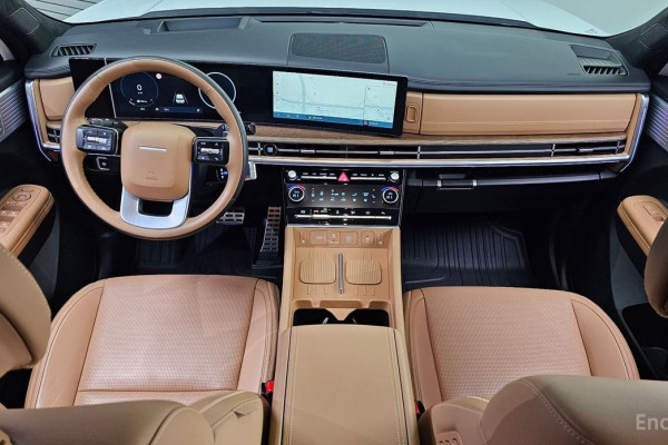 2023 Hyundai Santa Fe с пробегом 29 869 км