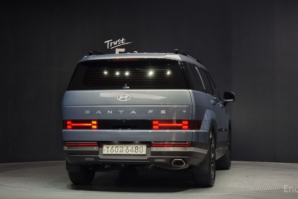 2024 Hyundai Santa Fe с пробегом 23 073 км