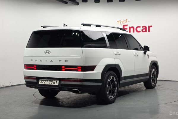 2023 Hyundai Santa Fe с пробегом 44 395 км