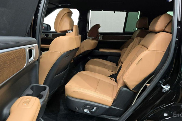 2023 Hyundai Santa Fe с пробегом 49 991 км