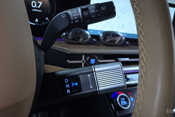 2023 Hyundai Santa Fe с пробегом 16 385 км