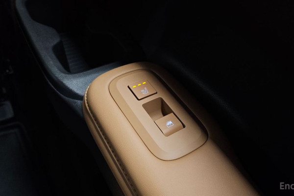 2023 Hyundai Santa Fe с пробегом 29 869 км