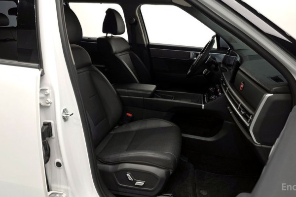 2023 Hyundai Santa Fe с пробегом 44 395 км