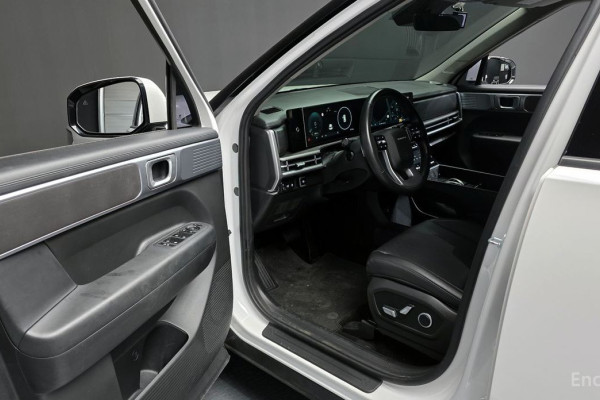 2023 Hyundai Santa Fe с пробегом 25 750 км