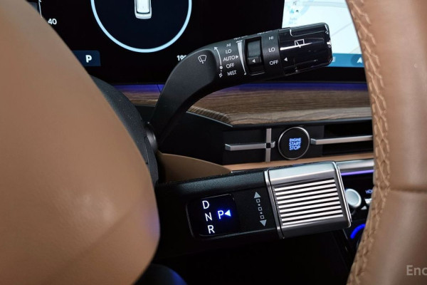 2025 Hyundai Santa Fe с пробегом 19 044 км