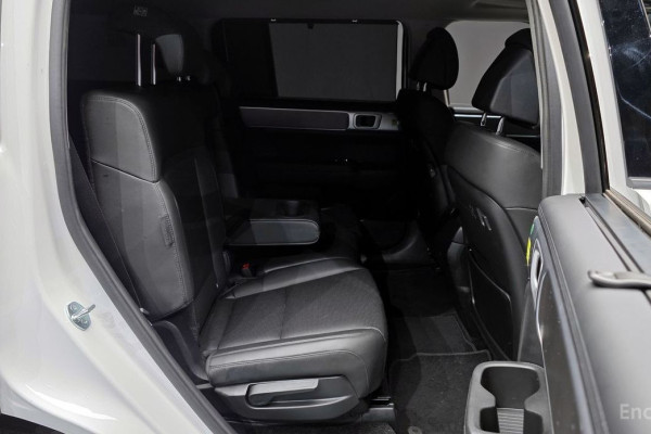 2023 Hyundai Santa Fe с пробегом 25 750 км