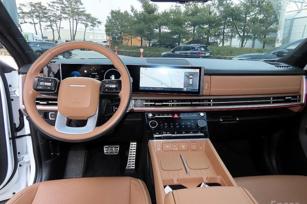 2024 Hyundai Santa Fe с пробегом 29 261 км