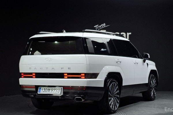 2023 Hyundai Santa Fe с пробегом 6 071 км