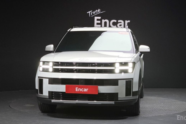 2024 Hyundai Santa Fe с пробегом 15 306 км