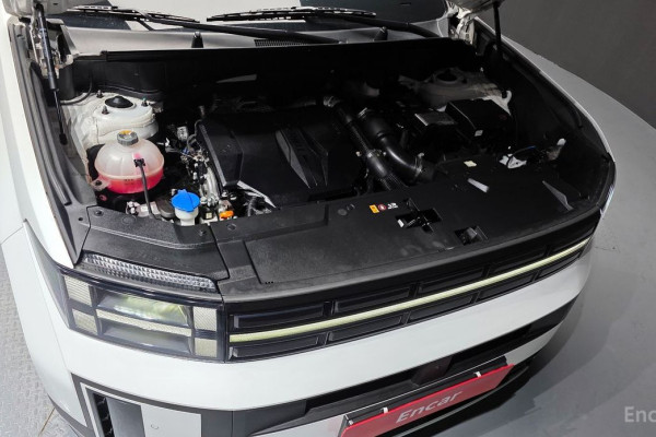 2023 Hyundai Santa Fe с пробегом 38 632 км