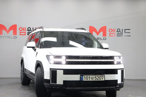 2023 Hyundai Santa Fe с пробегом 12 841 км