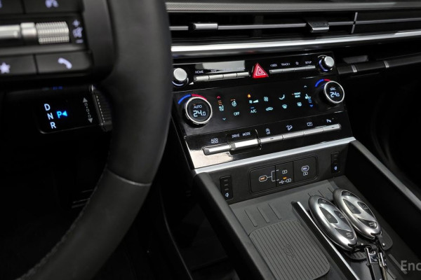 2023 Hyundai Santa Fe с пробегом 38 632 км