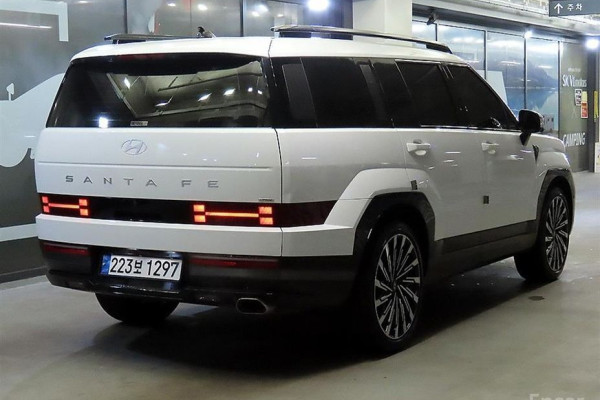 2024 Hyundai Santa Fe с пробегом 32 190 км