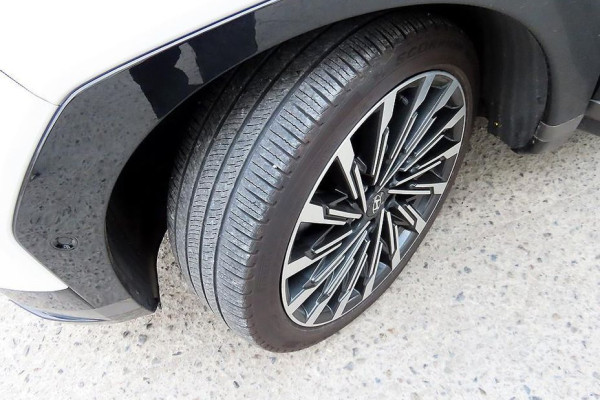 2024 Hyundai Santa Fe с пробегом 29 261 км