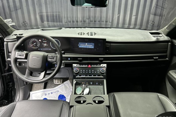 2025 Hyundai Santa Fe с пробегом 33 767 км