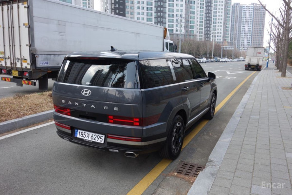 2026 Hyundai Santa Fe с пробегом 970 км
