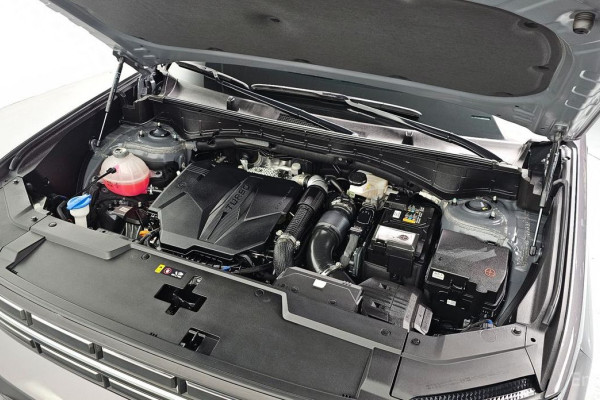 2024 Hyundai Santa Fe с пробегом 13 759 км