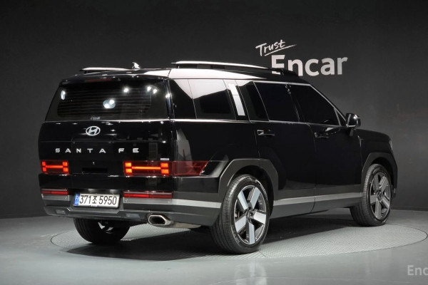 2024 Hyundai Santa Fe с пробегом 10 285 км