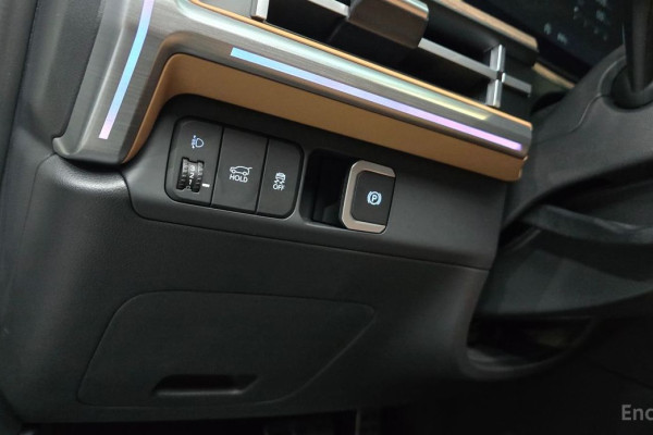 2024 Hyundai Santa Fe с пробегом 15 306 км