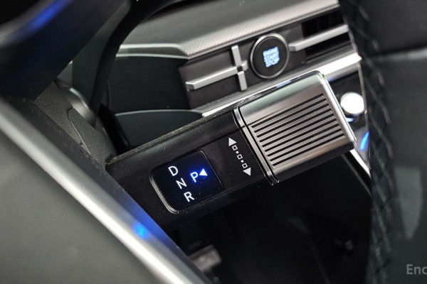 2024 Hyundai Santa Fe с пробегом 13 759 км