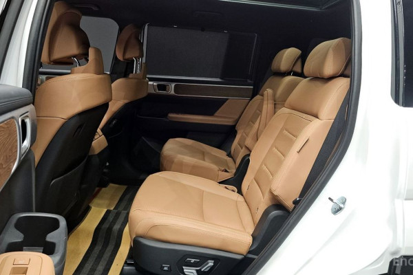 2023 Hyundai Santa Fe с пробегом 6 071 км